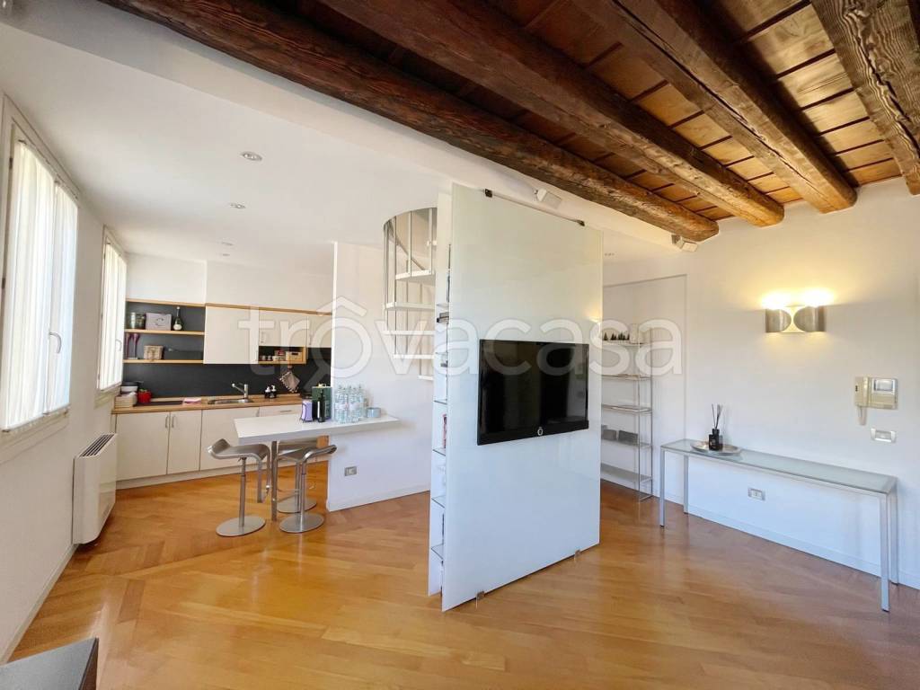 appartamento in affitto a Padova