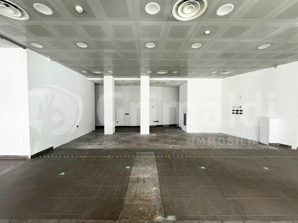 negozio in affitto a Padova in zona Centro Storico