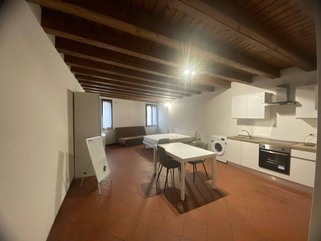 appartamento in affitto a Padova in zona Savonarola