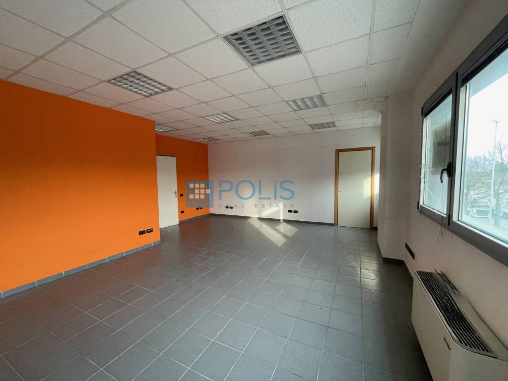 ufficio in affitto a Padova in zona Camin / Granze
