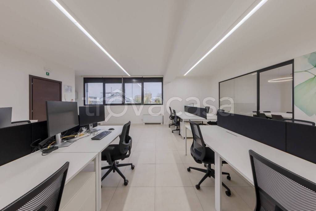 ufficio in affitto a Padova in zona Pio X