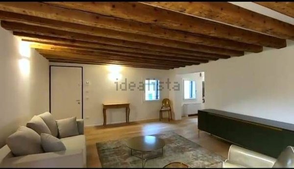 appartamento in affitto a Padova in zona Centro Storico