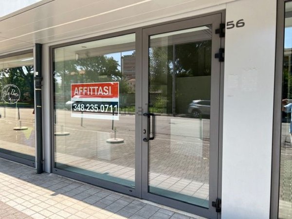 negozio in affitto a Padova in zona Porta Trento