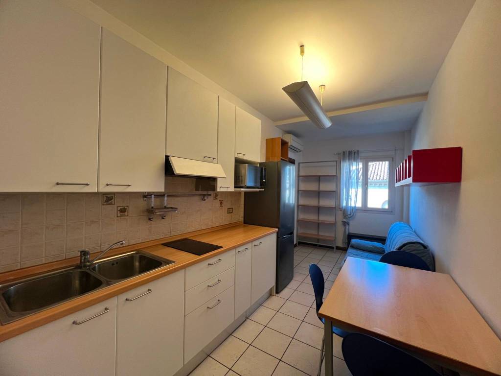 appartamento in affitto a Padova in zona Portello