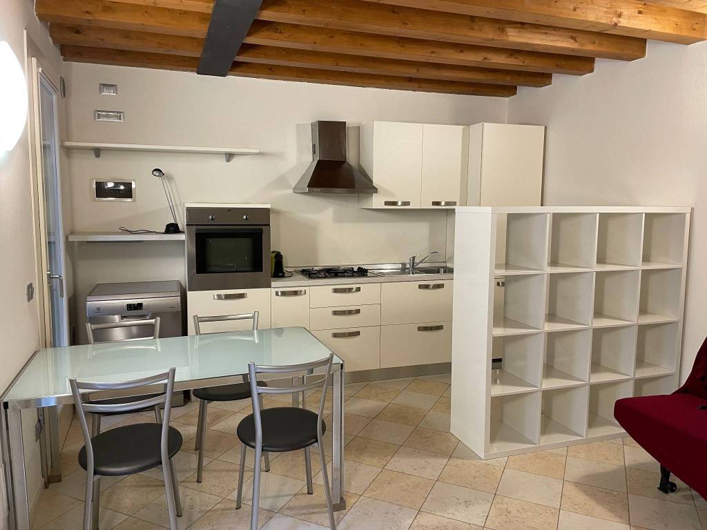 appartamento in affitto a Padova