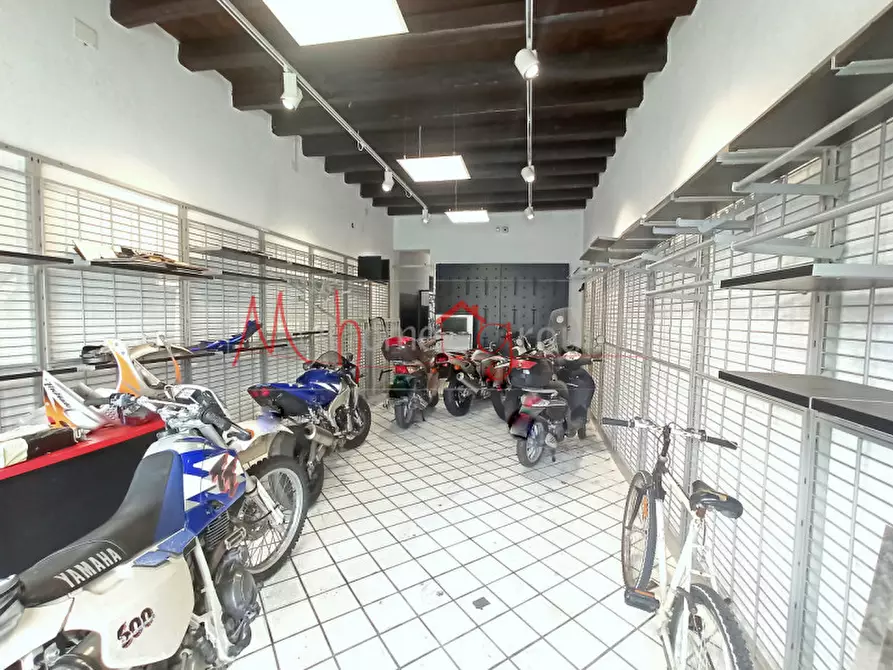 negozio in affitto a Padova in zona Camin / Granze