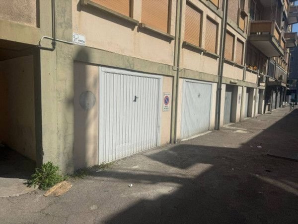 negozio in affitto a Padova in zona Arcella