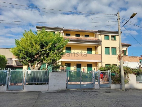 casa indipendente in affitto a Padova in zona Porta Trento