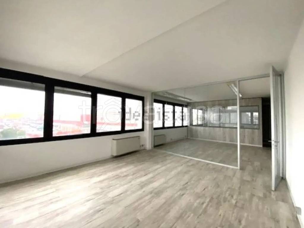 ufficio in affitto a Padova in zona Stanga