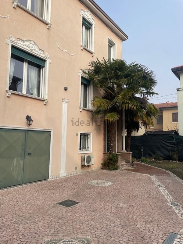 appartamento in affitto a Padova in zona Arcella