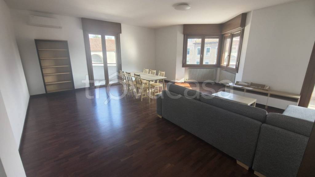 appartamento in affitto a Padova