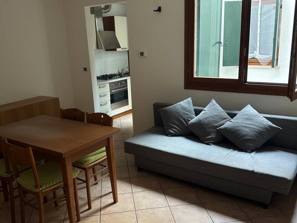 appartamento in affitto a Padova in zona Savonarola