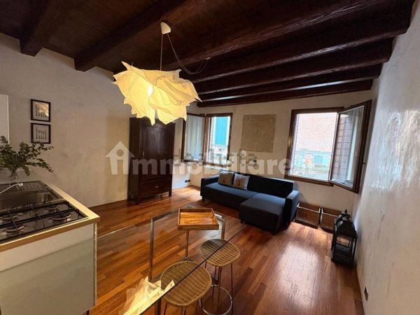 appartamento in affitto a Padova in zona Centro Storico