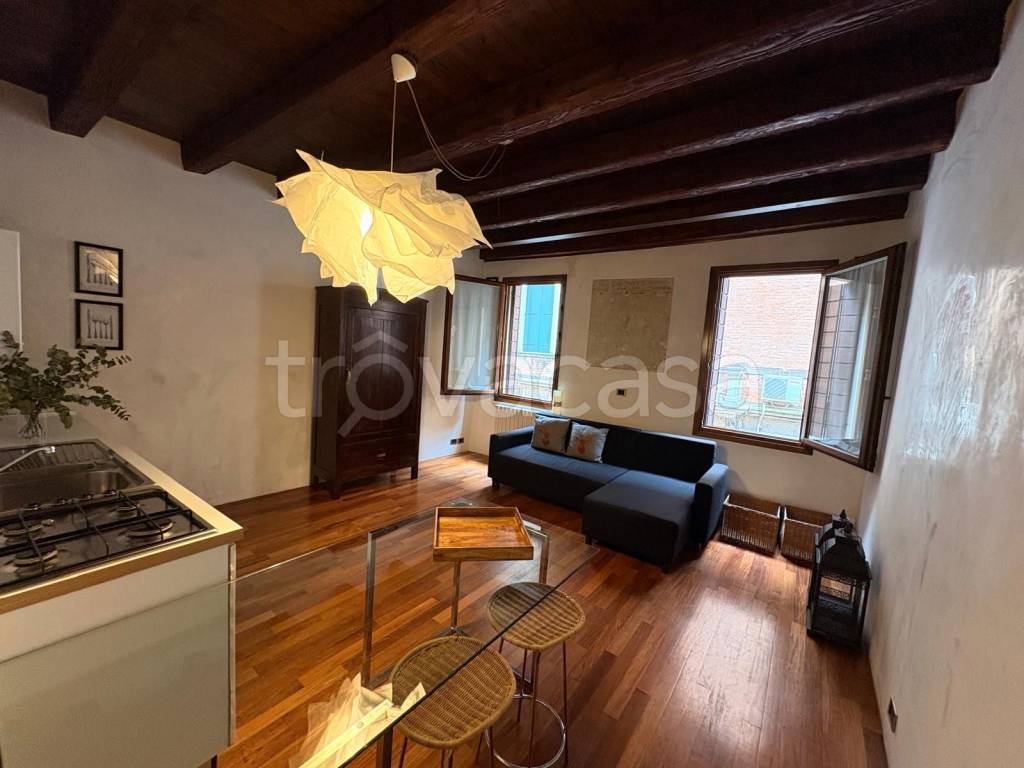 appartamento in affitto a Padova in zona Centro Storico