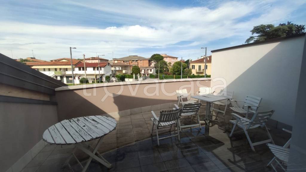 appartamento in affitto a Padova in zona Guizza