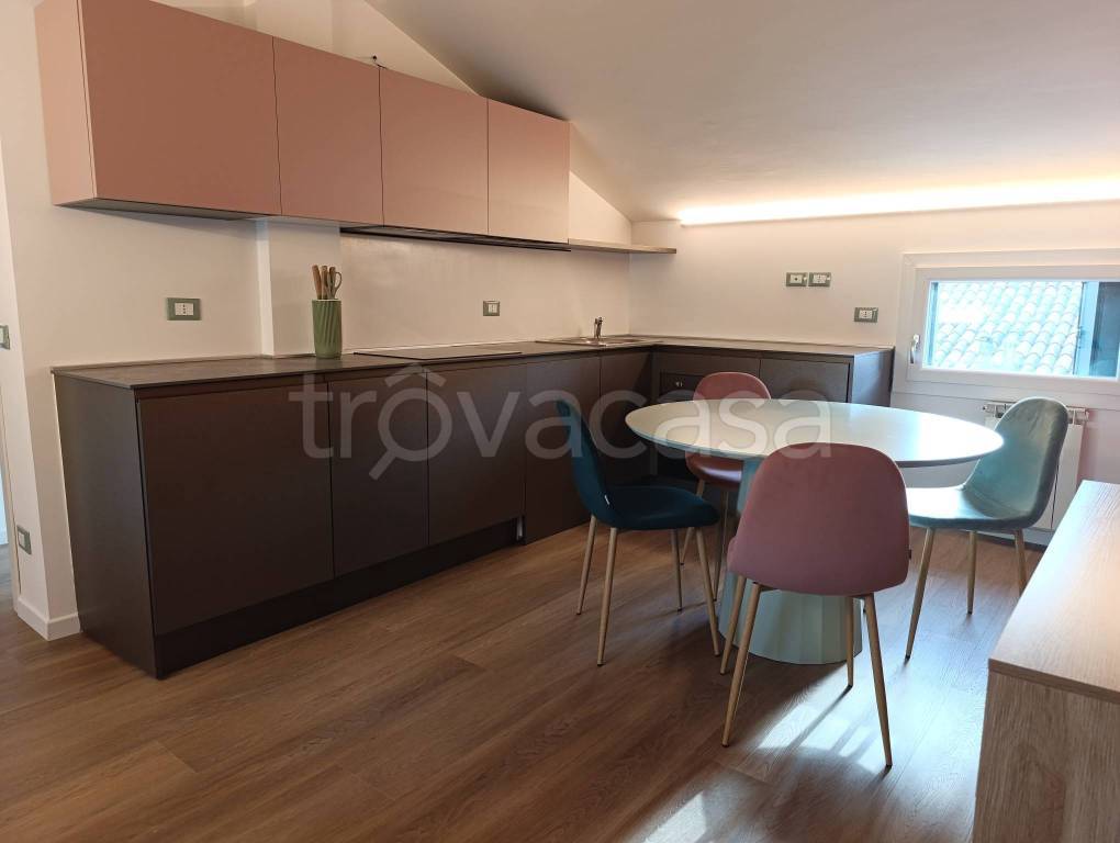 appartamento in affitto a Padova in zona Portello