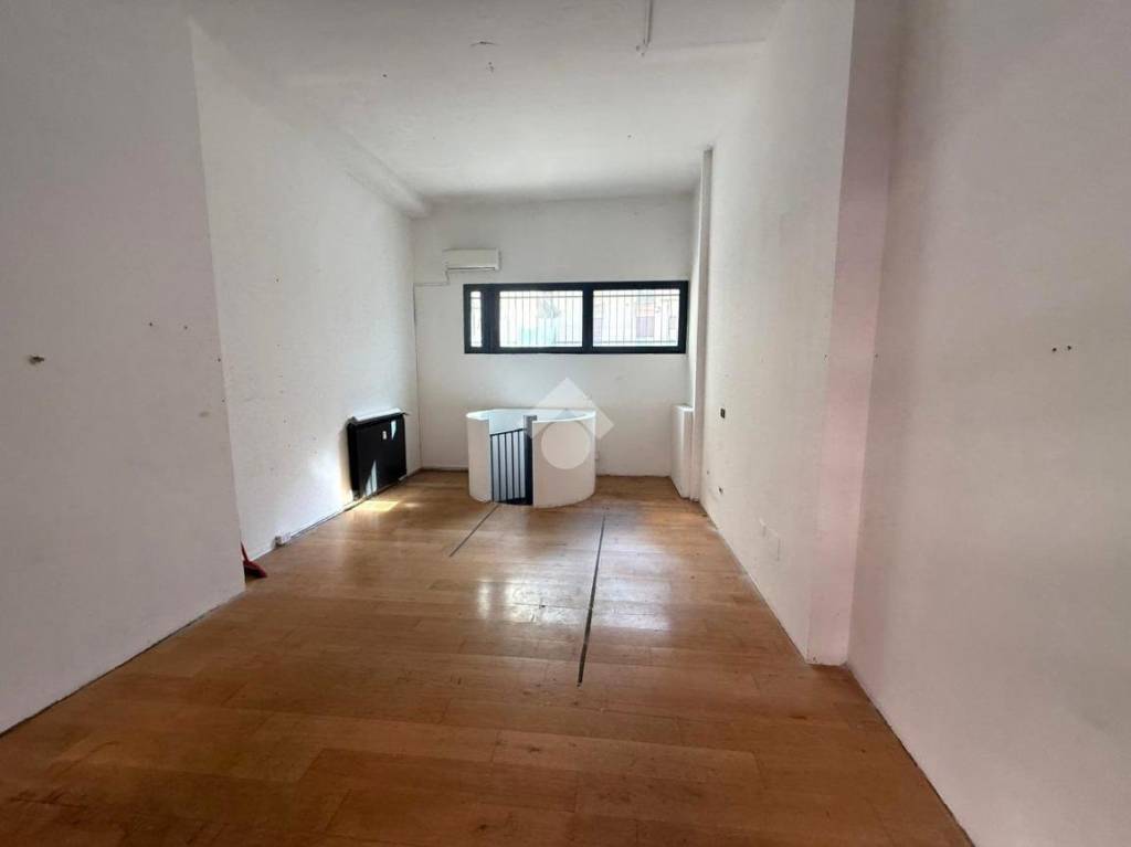 negozio in affitto a Padova in zona Centro Storico