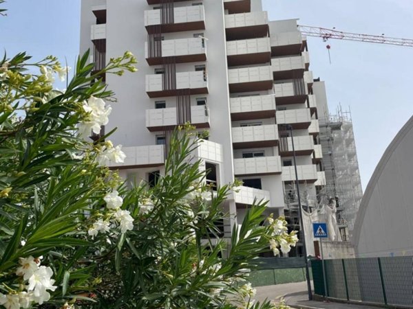 negozio in affitto a Padova in zona Porta Trento