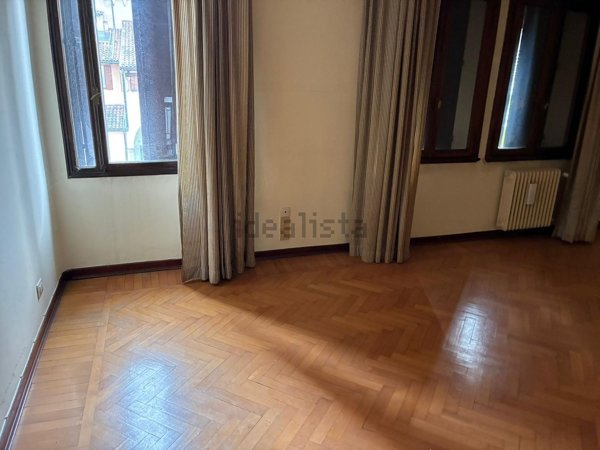 appartamento in affitto a Padova in zona Centro Storico