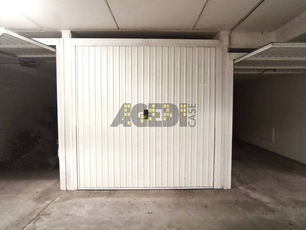 box auto in affitto a Padova in zona Savonarola