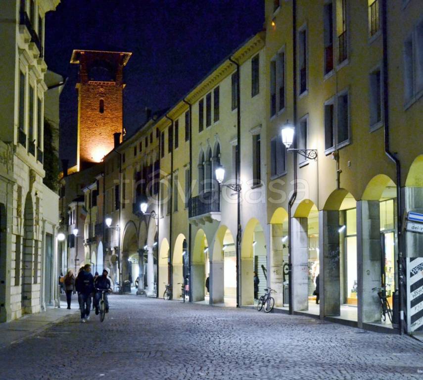 appartamento in affitto a Padova in zona Centro Storico