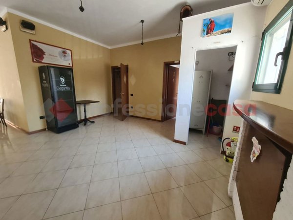 negozio in affitto a Pernumia
