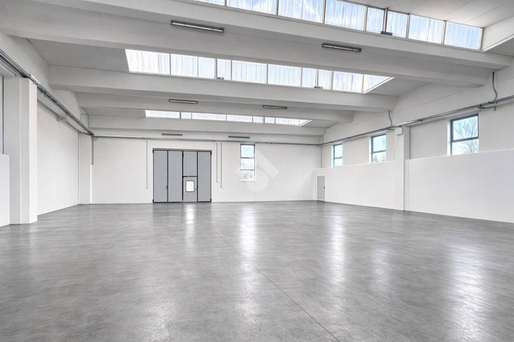 locale commerciale in affitto a Piombino Dese