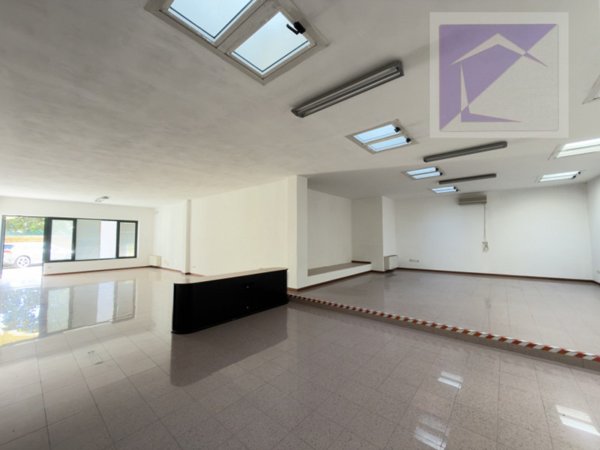 locale commerciale in affitto a Piombino Dese