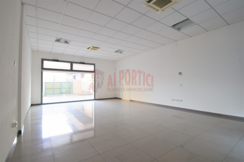 negozio in affitto a Piove di Sacco