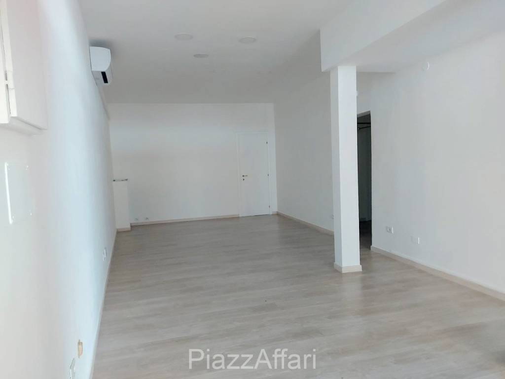 negozio in affitto a Piove di Sacco