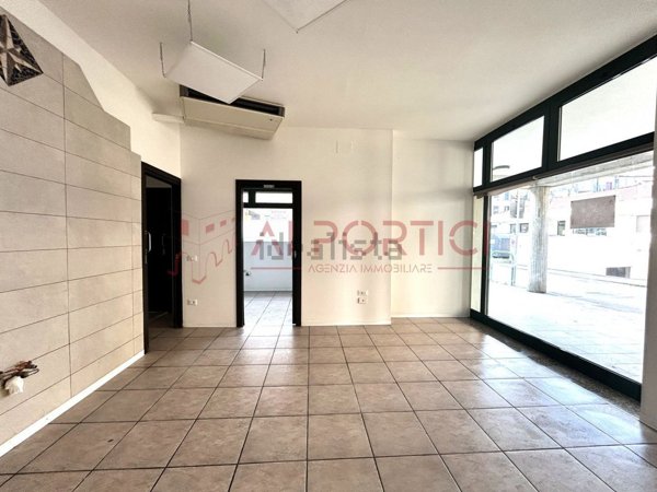 negozio in affitto a Piove di Sacco