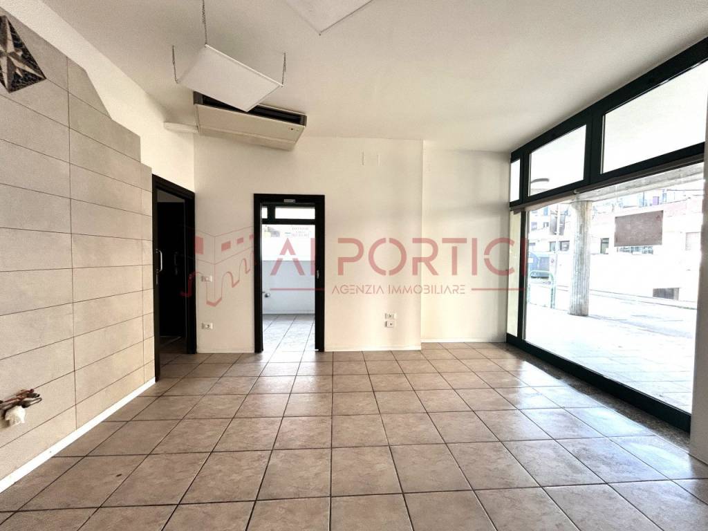 negozio in affitto a Piove di Sacco