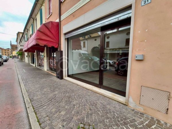 negozio in affitto a Piove di Sacco