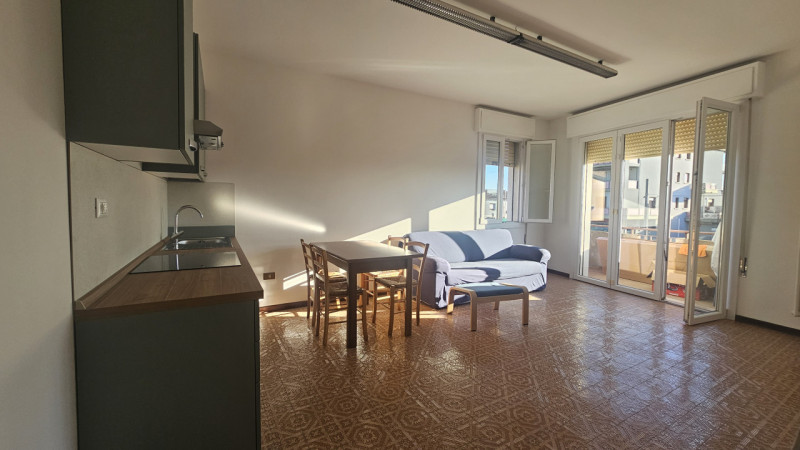 appartamento in affitto a Ponte San Nicolò in zona Roncaglia