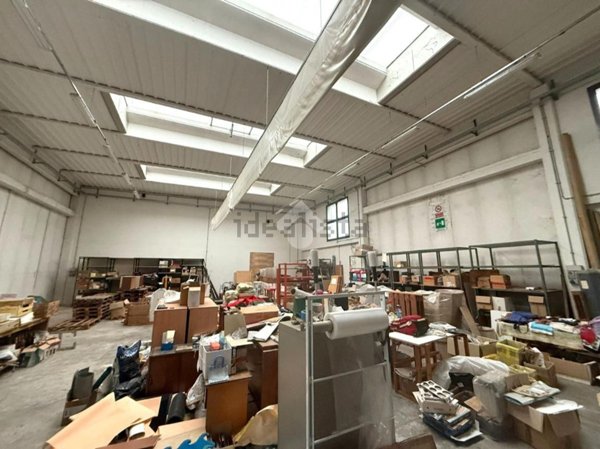 capannone in affitto a Rubano