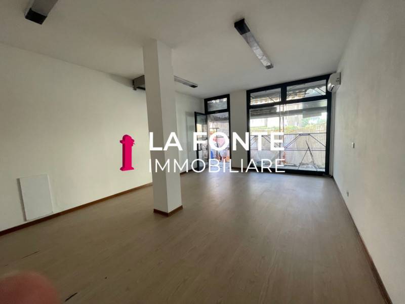 negozio in affitto a Rubano