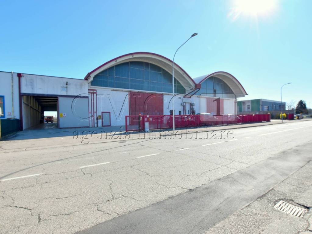 capannone in affitto a Rubano