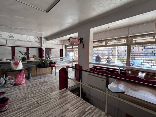 negozio in affitto a Rubano in zona Sarmeola