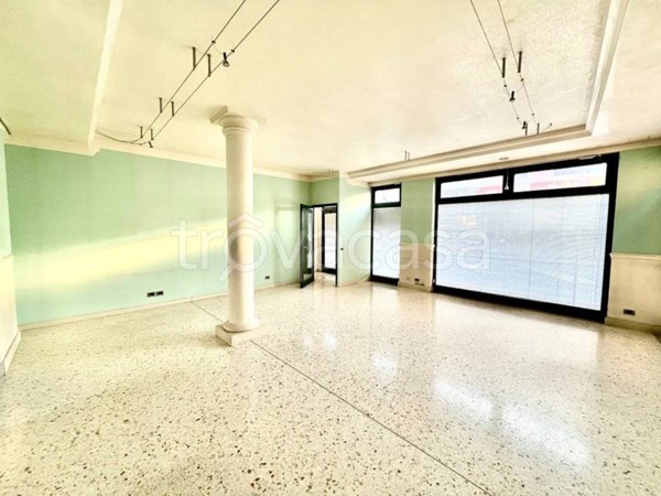 negozio in affitto a San Giorgio in Bosco