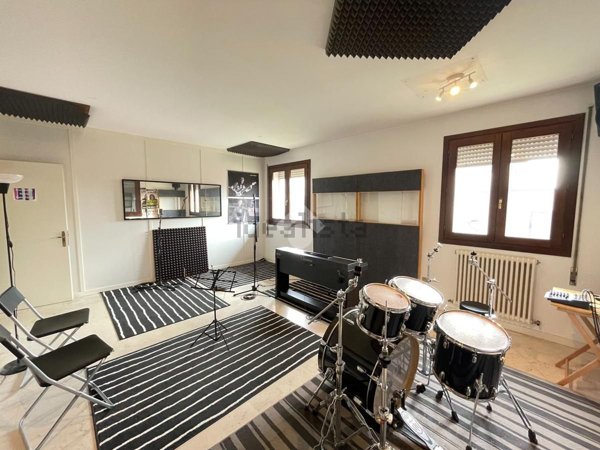 ufficio in affitto a San Giorgio in Bosco