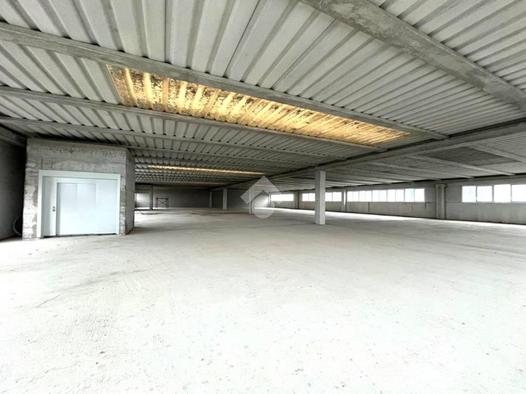 locale commerciale in affitto a Sant'Angelo di Piove di Sacco