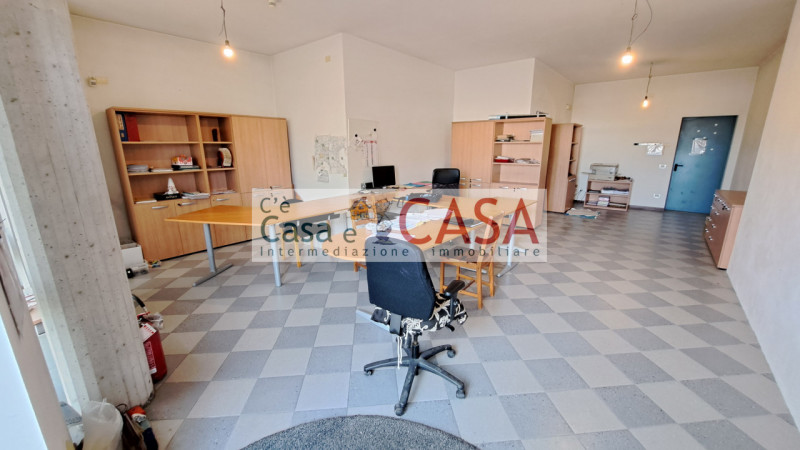 ufficio in affitto a Selvazzano Dentro in zona Caselle
