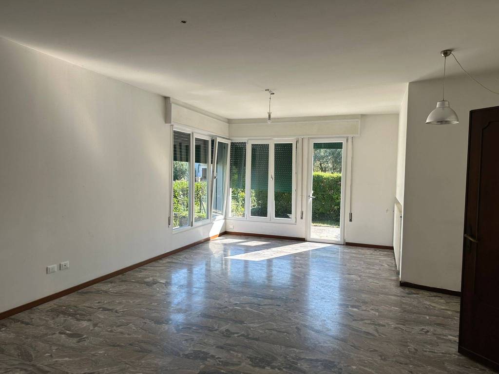 casa indipendente in affitto a Selvazzano Dentro