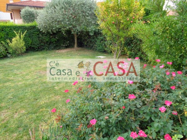 casa indipendente in affitto a Selvazzano Dentro in zona Tencarola