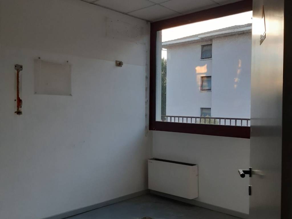 ufficio in affitto a Selvazzano Dentro in zona Caselle