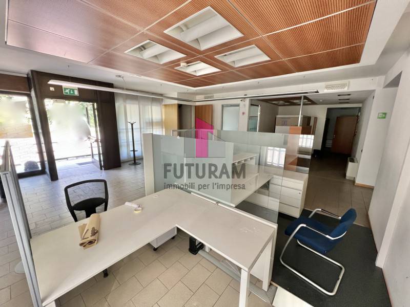 ufficio in affitto a Tombolo