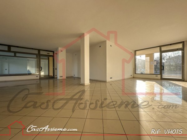 negozio in affitto a Tombolo