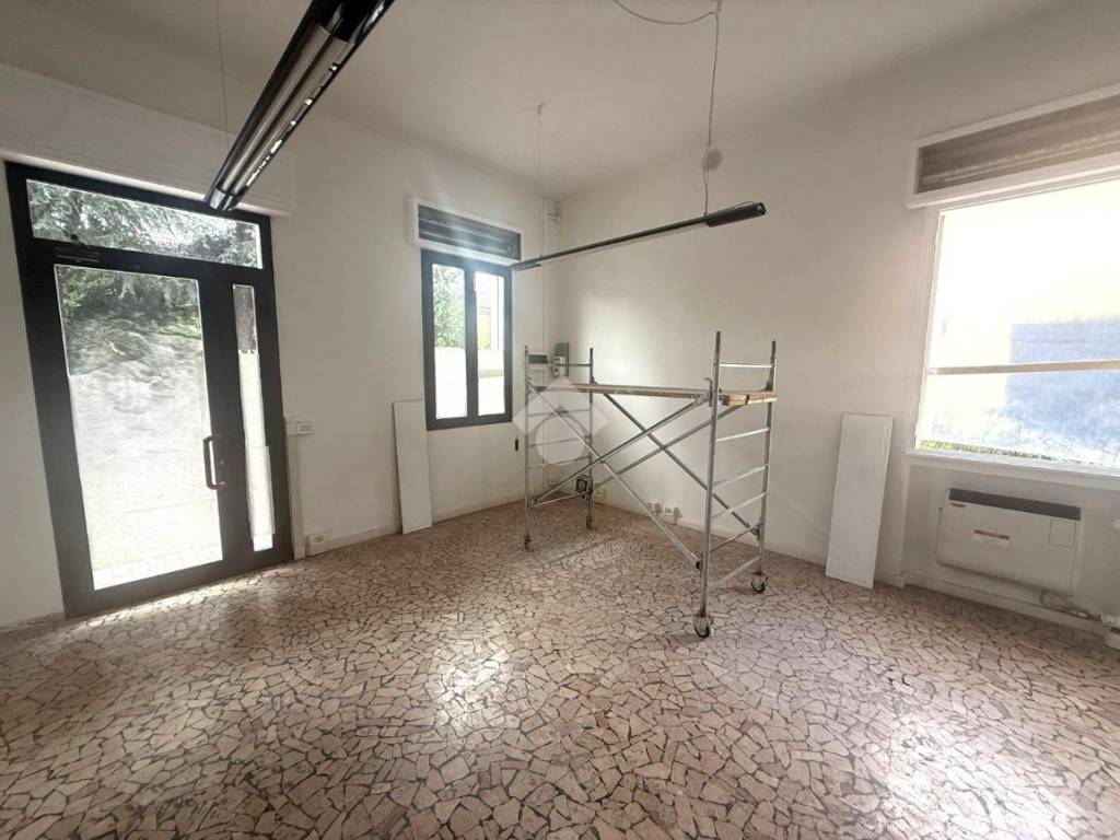 negozio in affitto a Vigodarzere