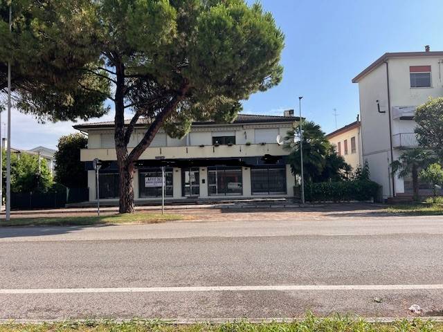negozio in affitto a Vigonza in zona Perarolo