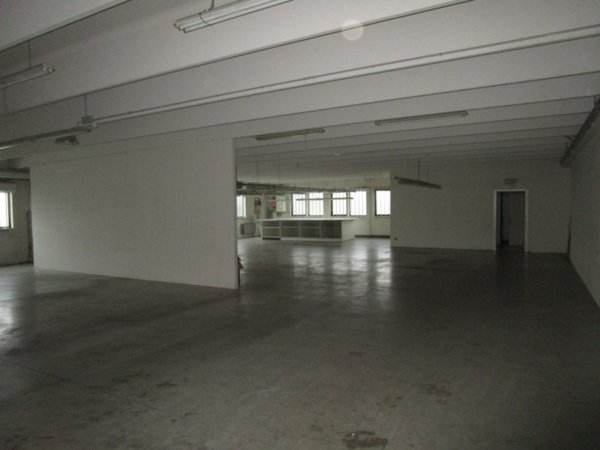 negozio in affitto a Vigonza in zona Peraga